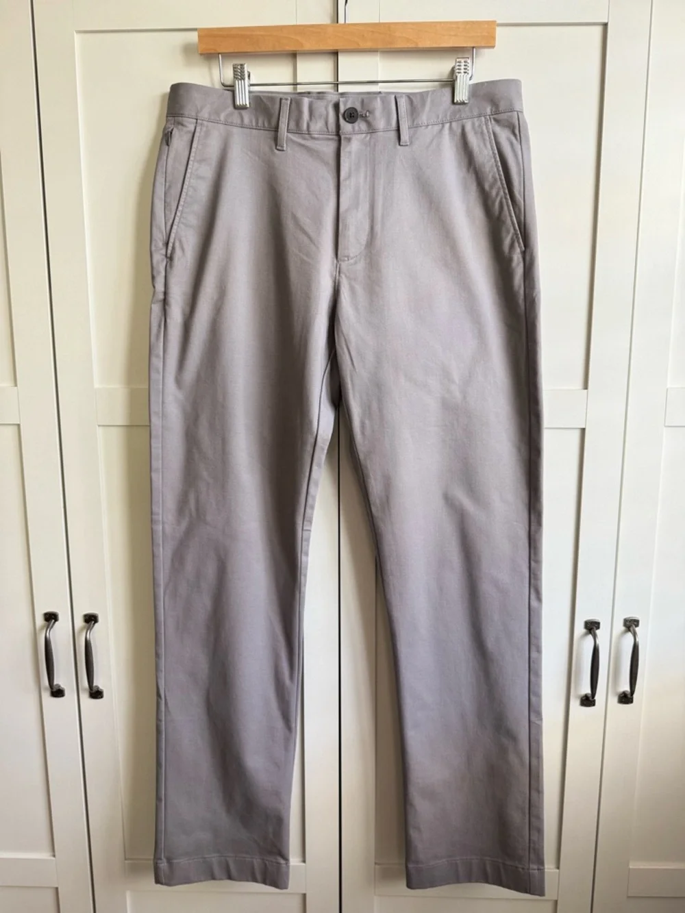 J.Crew Factory Straight-Fit TruTemp365® Chino Pant in Grey Size 32x32
